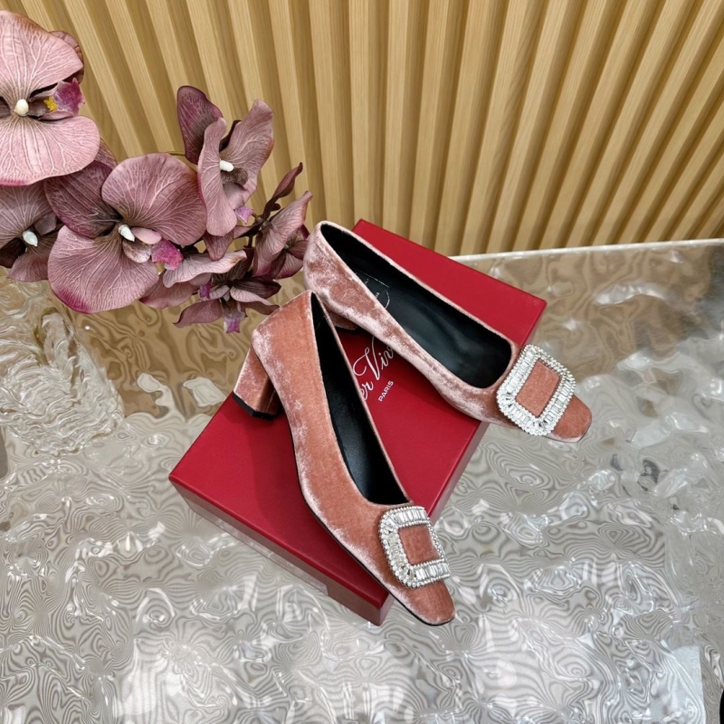 roger u1u1er flat shoes